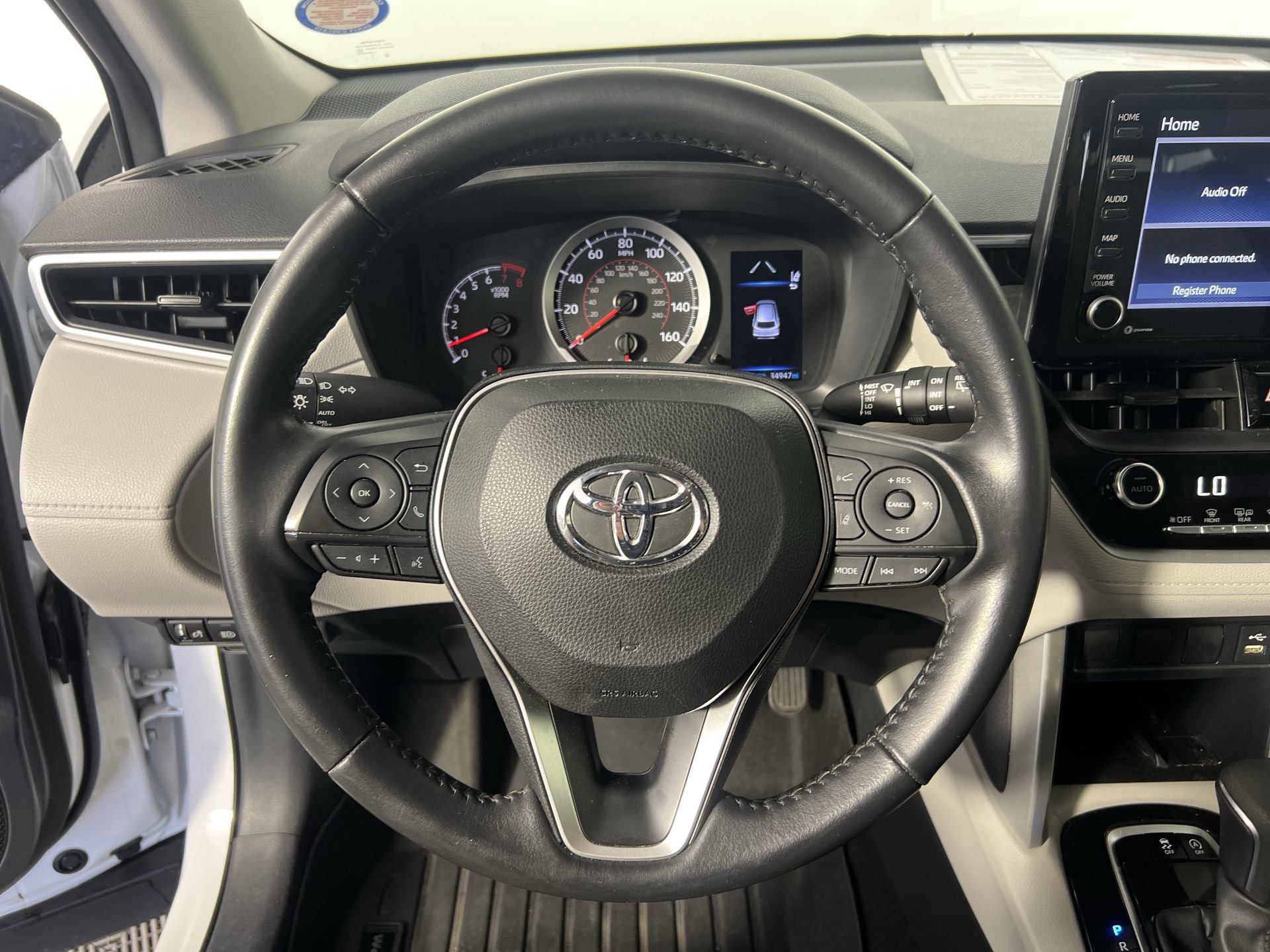 Used 2022 Toyota Corolla Cross LE FWD image 17