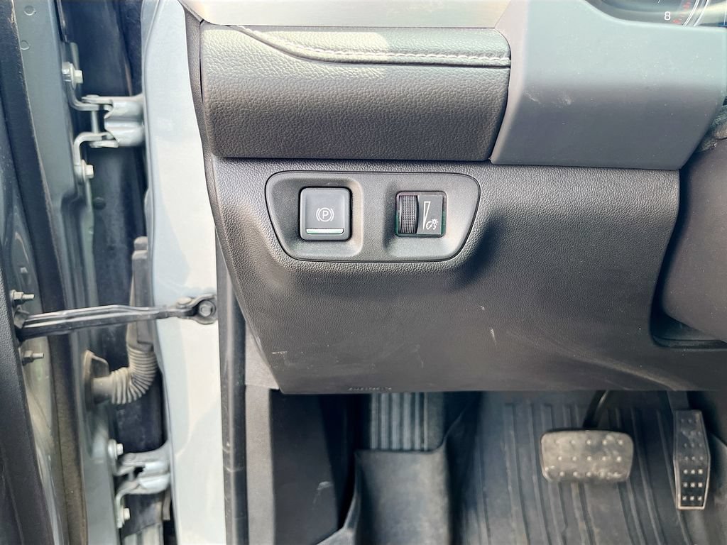 Used 2023 GMC Acadia SLE w/ Driver Convenience Package AWD/4WD image 10
