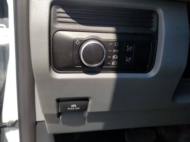 New 2026 Ford F550 4x4 Regular Cab Super Duty image 19