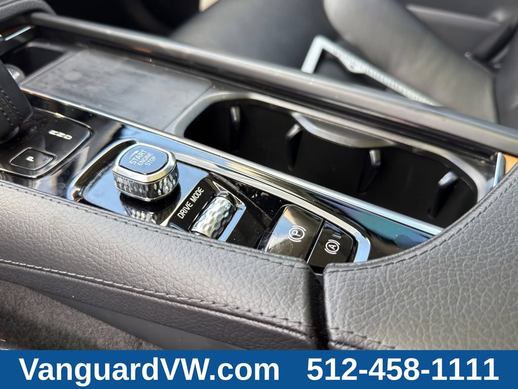 Used 2021 Volvo XC90 T8 Inscription Expression w/ Climate Package AWD/4WD image 17