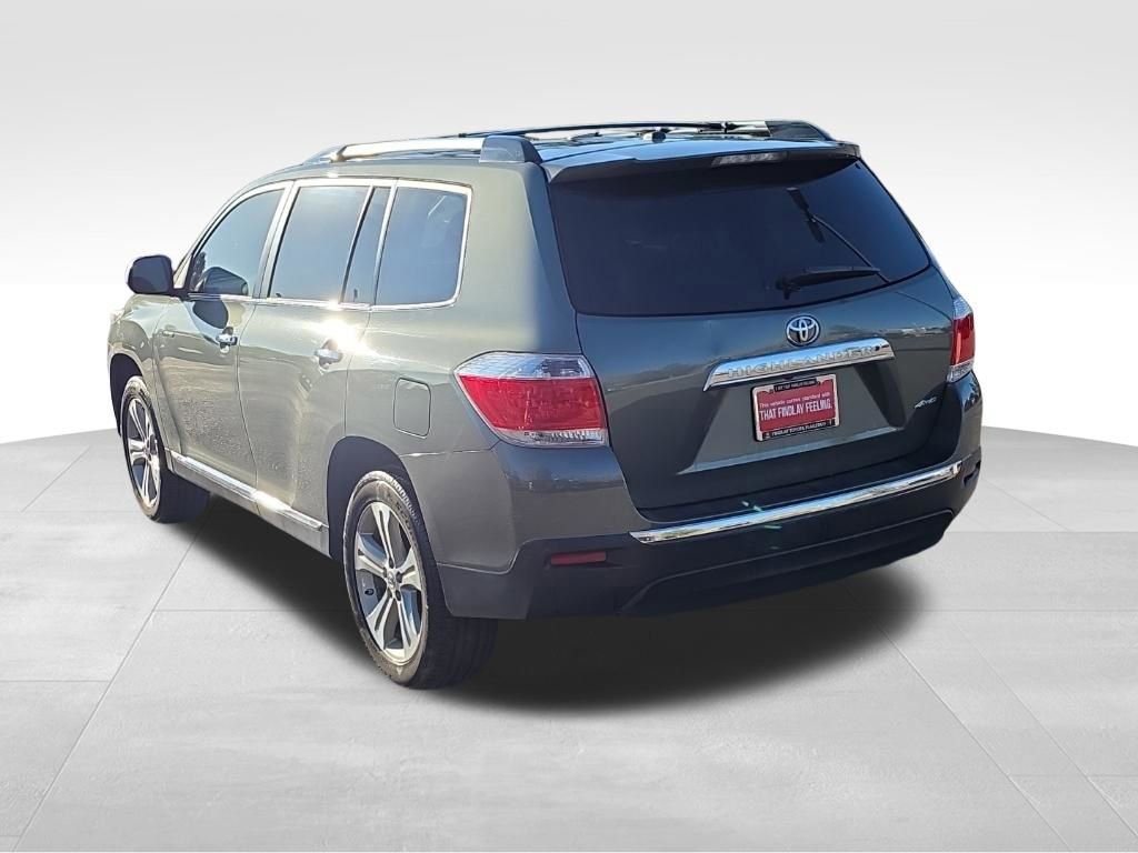 Used 2013 Toyota Highlander Limited image 6