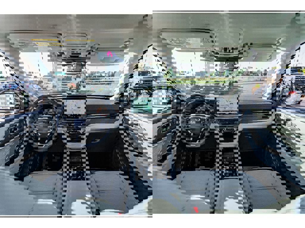 New 2026 Ford Explorer Platinum image 10
