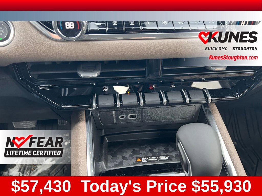 New 2026 GMC Canyon Denali image 25