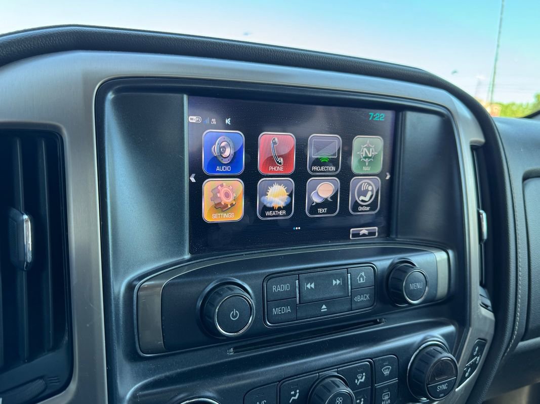 Used 2019 GMC Sierra 2500 Denali w/ Duramax Plus Package AWD/4WD image 24