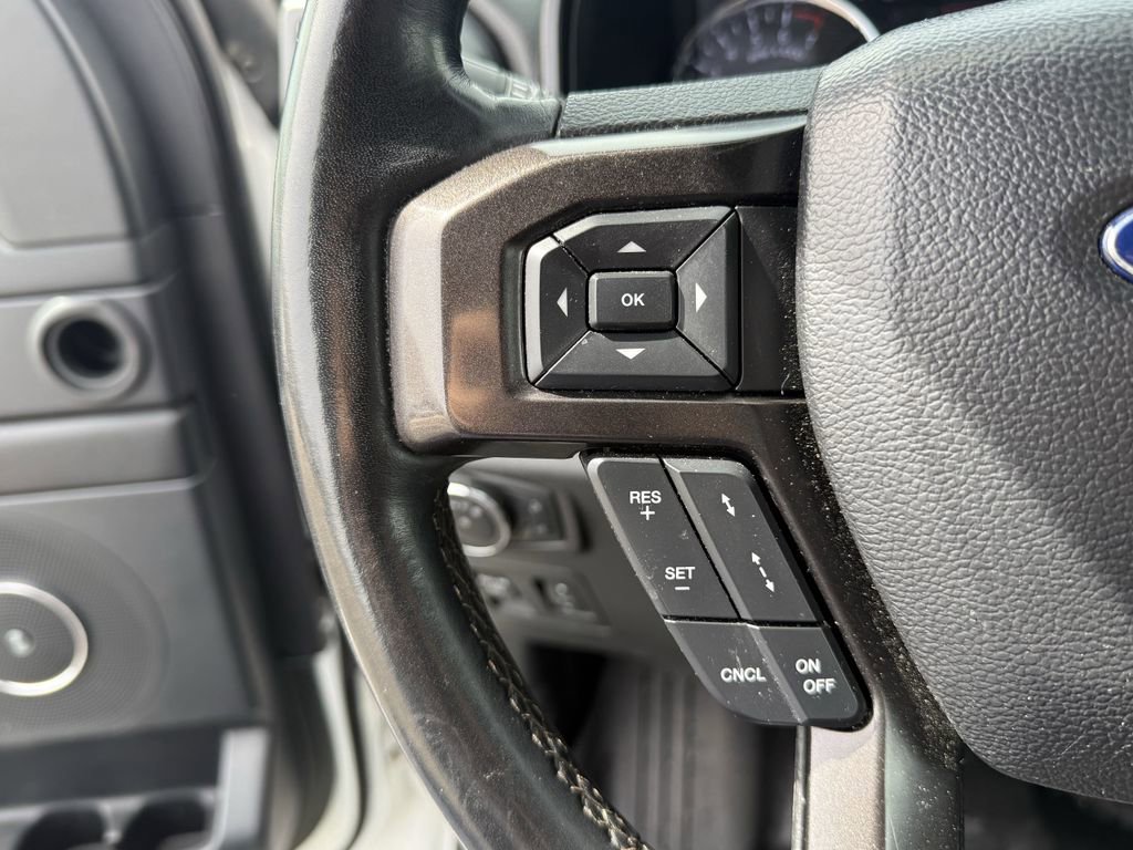 Used 2021 Ford Expedition Max Limited image 16