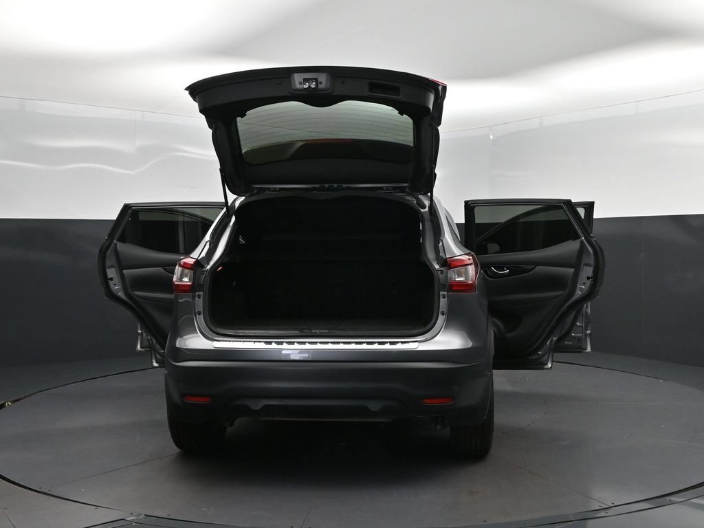 Used 2022 Nissan Rogue Sport SV FWD image 52