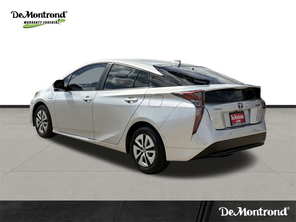 Used 2018 Toyota Prius Four image 7