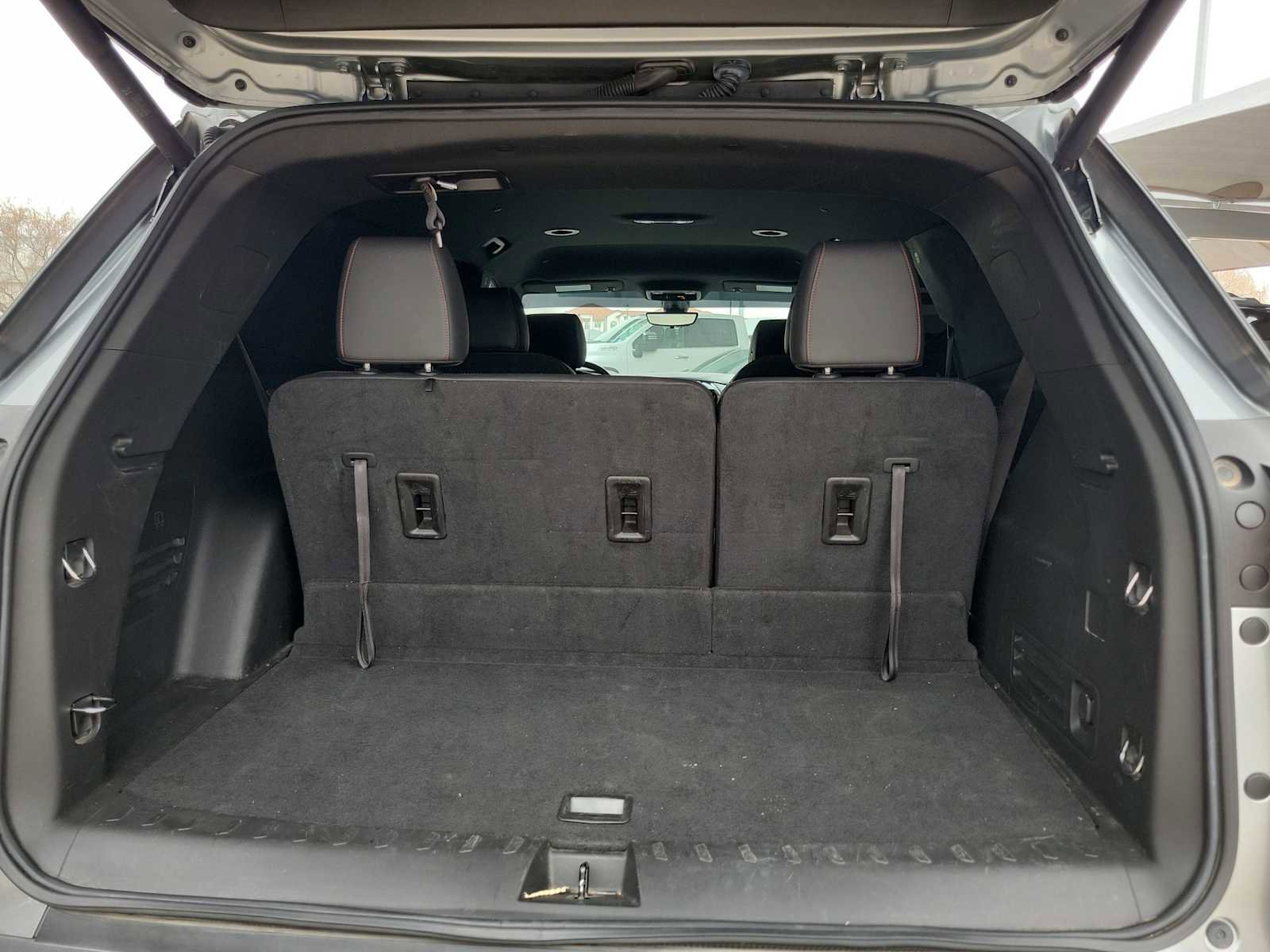 Used 2023 Chevrolet Traverse RS image 15