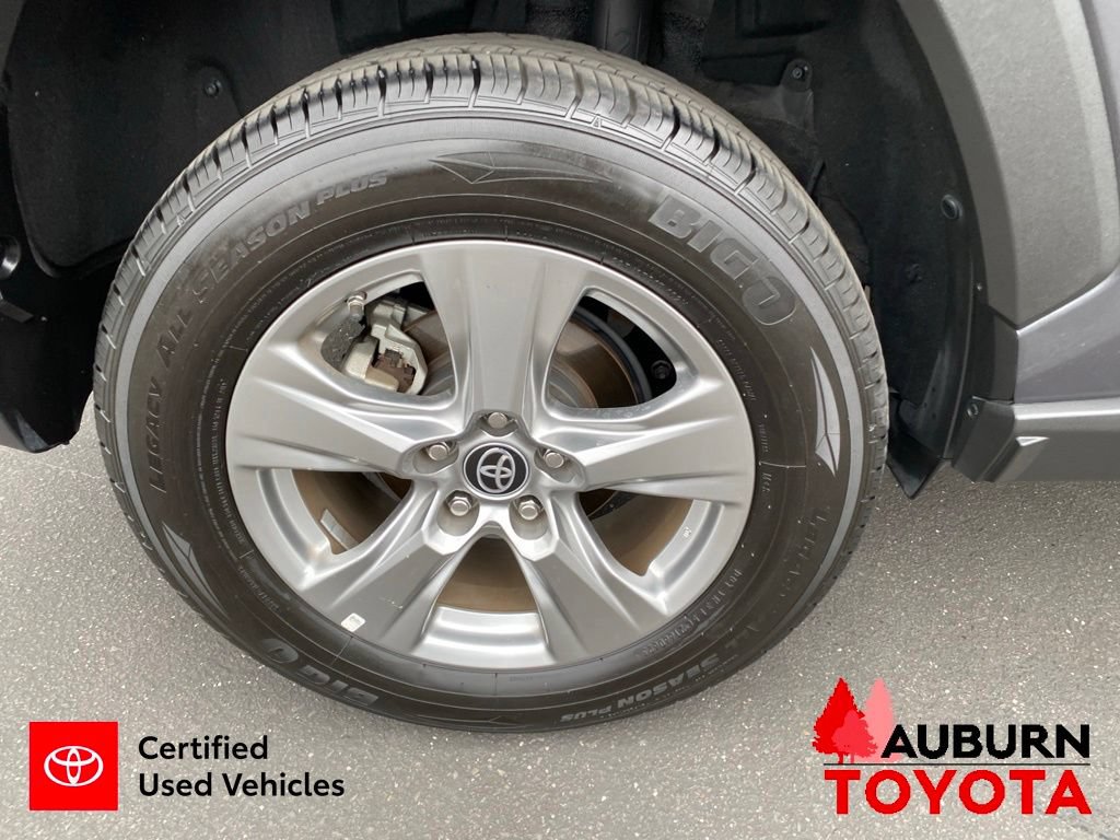 Certified 2024 Toyota RAV4 LE AWD/4WD image 12
