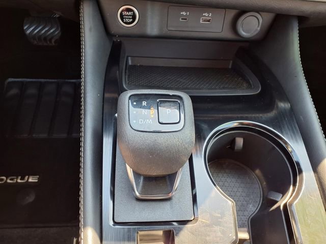 Used 2023 Nissan Rogue SL image 22