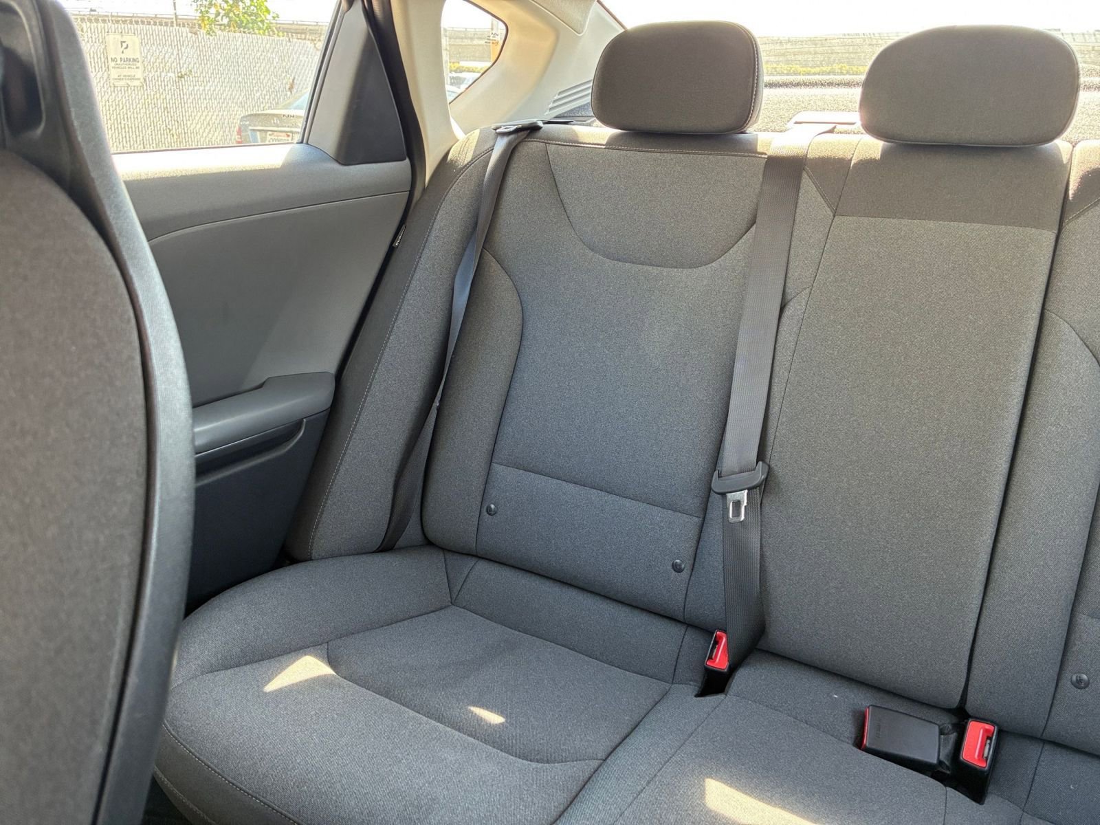 Used 2025 Kia K4 LXS image 38