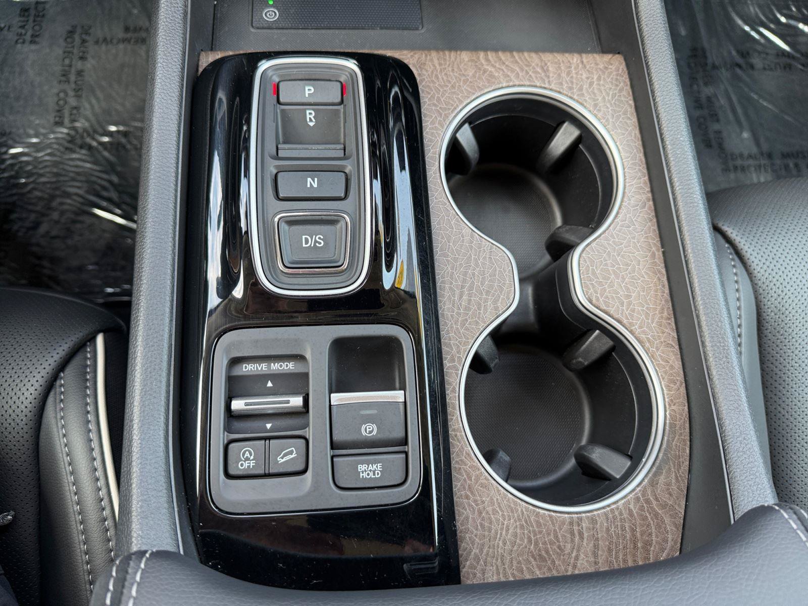 Used 2026 Honda Pilot Elite image 34