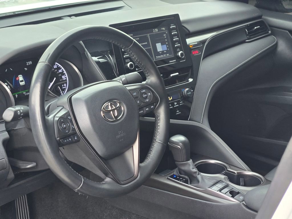 Used 2022 Toyota Camry SE w/ Convenience Package image 31