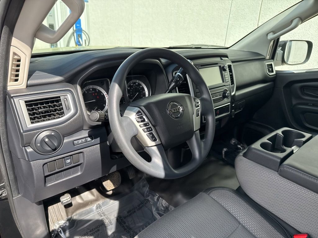 Used 2019 Nissan Titan S w/ S Utility Package AWD/4WD image 14