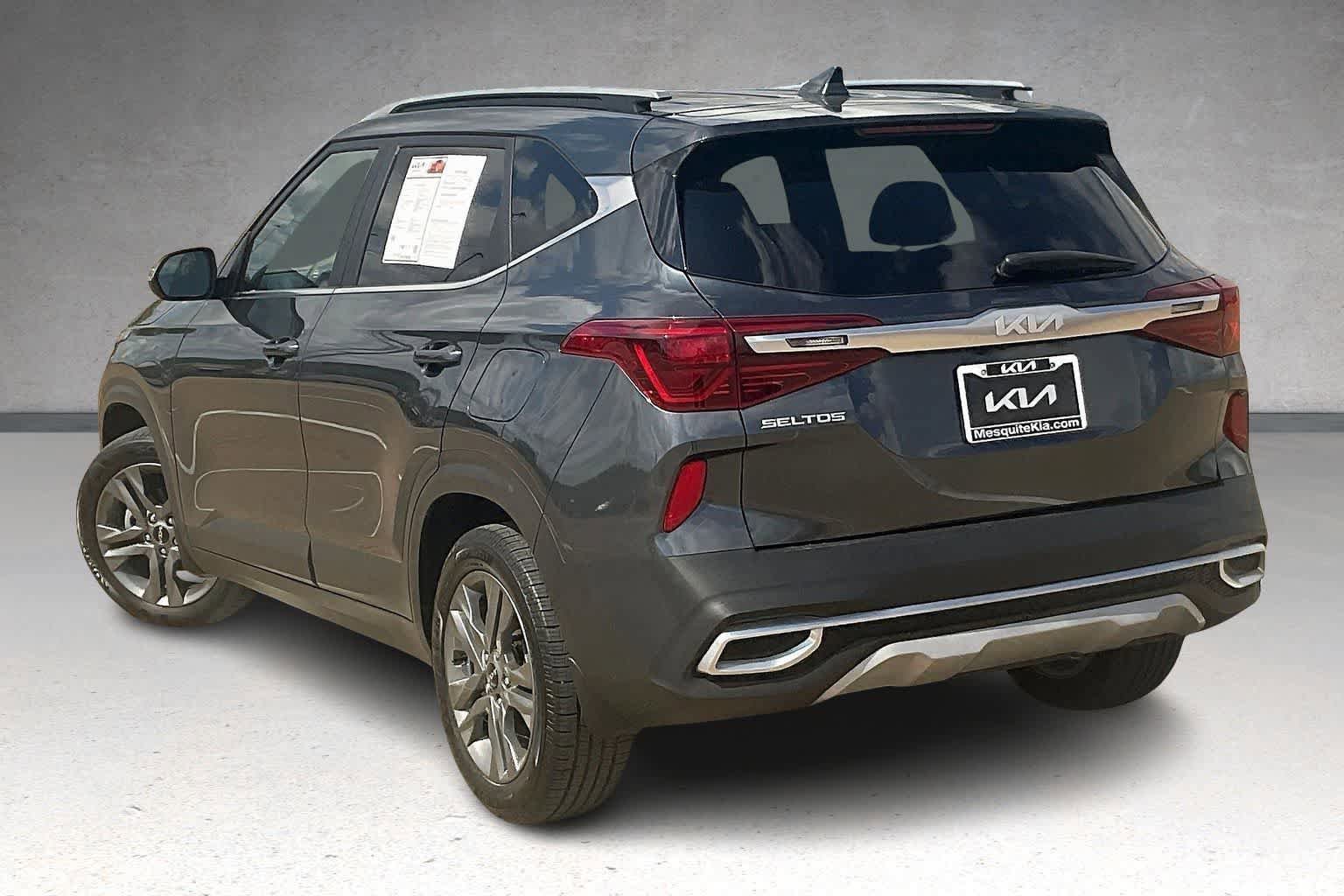 Certified 2023 Kia Seltos S w/ Navigation Package FWD image 4