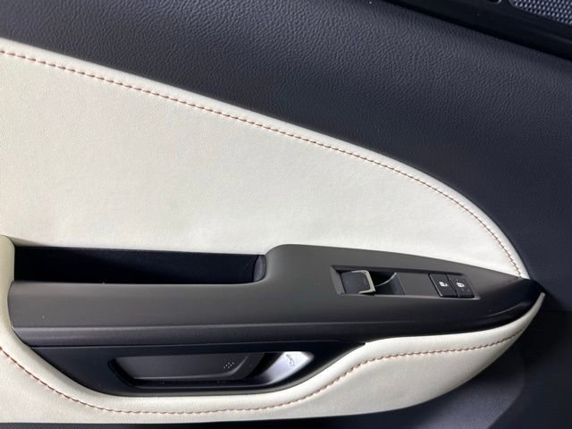 Used 2024 Lexus NX 250 FWD w/ Towing Package (2000 Lbs) image 25