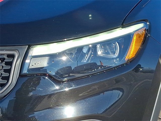 Used 2024 Jeep Compass Trailhawk w/ Trailhawk Elite Group image 9