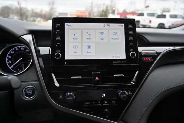 Used 2023 Toyota Camry XLE w/ Cold Weather Package image 15