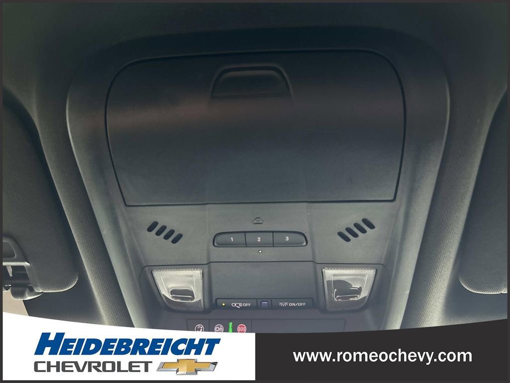 Certified 2022 Chevrolet Blazer Premier w/ Enhanced Convenience Package AWD/4WD image 24
