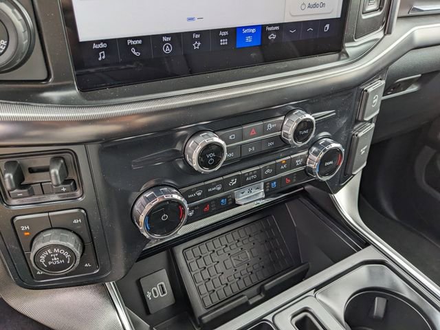 New 2025 Ford F150 Platinum w/ Equipment Group 702A High AWD/4WD image 24