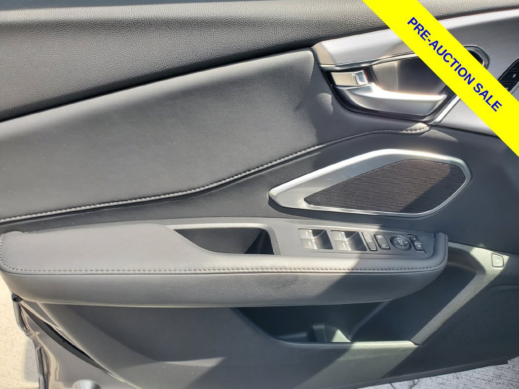 Used 2024 Acura RDX SH-AWD image 19
