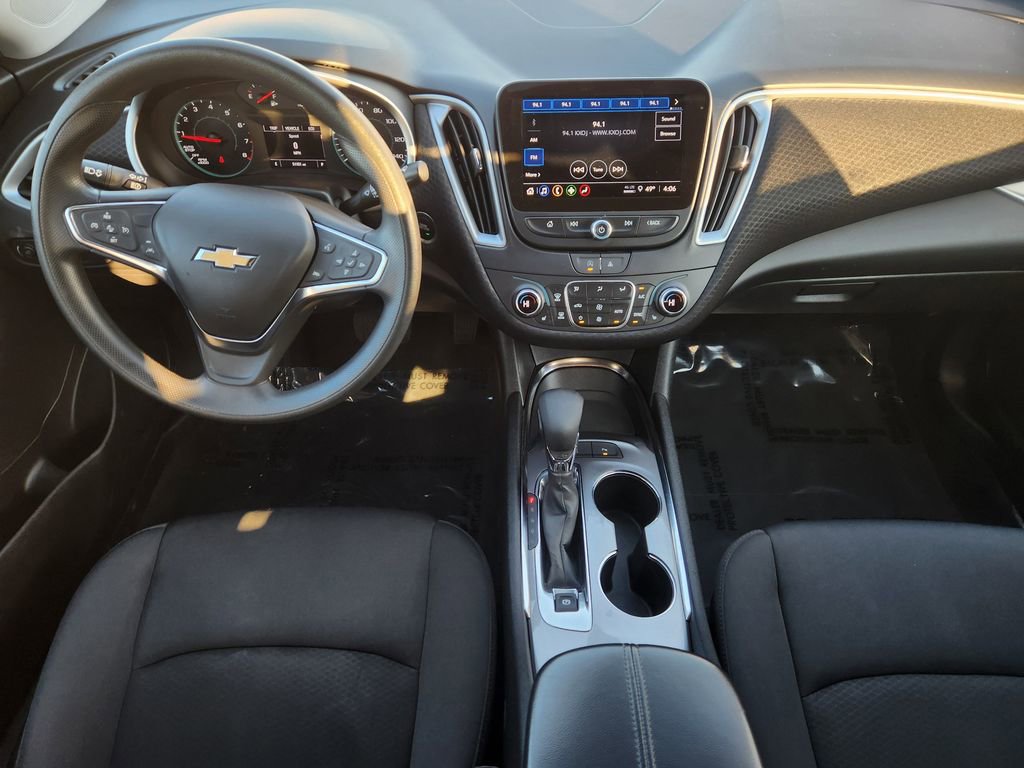 Used 2024 Chevrolet Malibu LT image 27