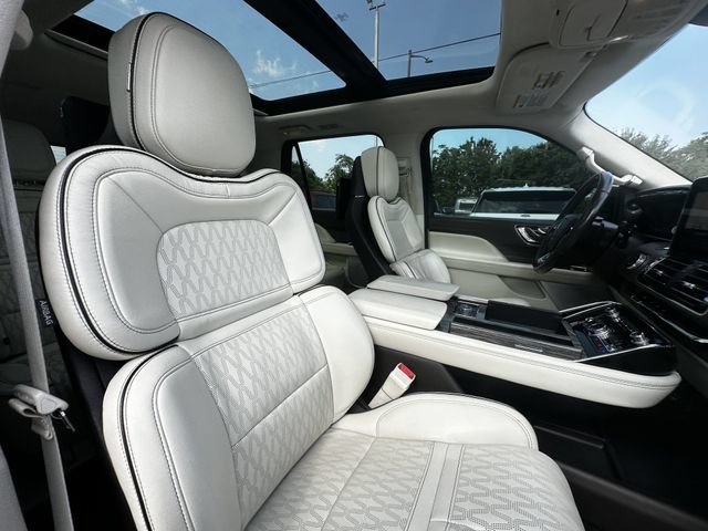 Certified 2020 Lincoln Navigator Black Label AWD/4WD image 35