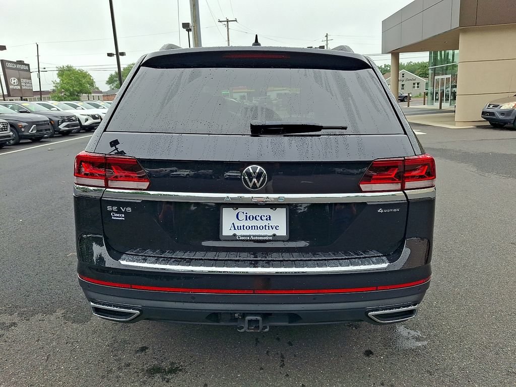 Used 2023 Volkswagen Atlas SE w/ Black Wheel Package AWD/4WD image 8