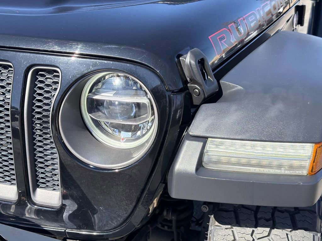 Used 2018 Jeep Wrangler Unlimited Rubicon image 10