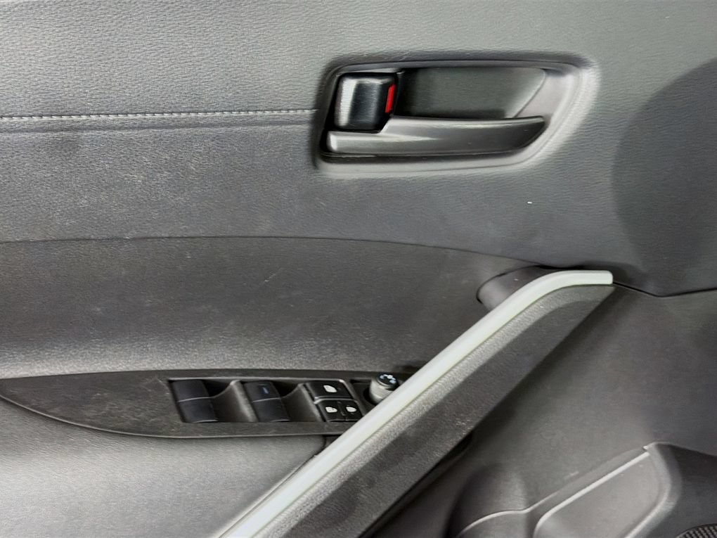 Used 2024 Toyota Corolla Cross AWD Hybrid image 23