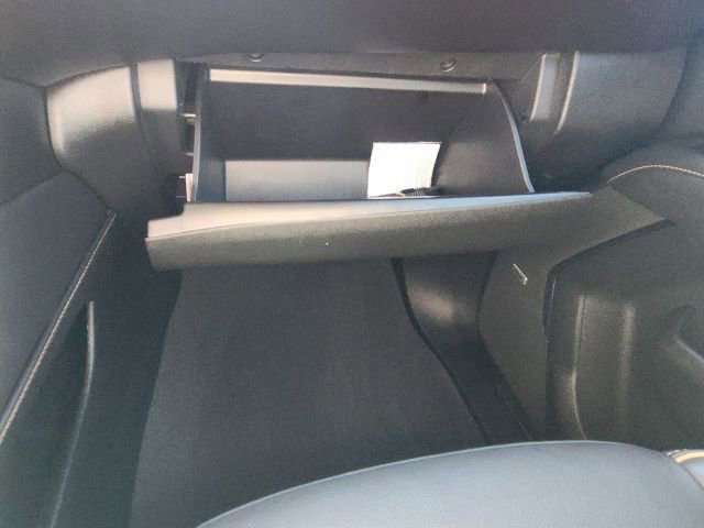 Used 2024 GMC Yukon AT4 w/ Technology Package image 38