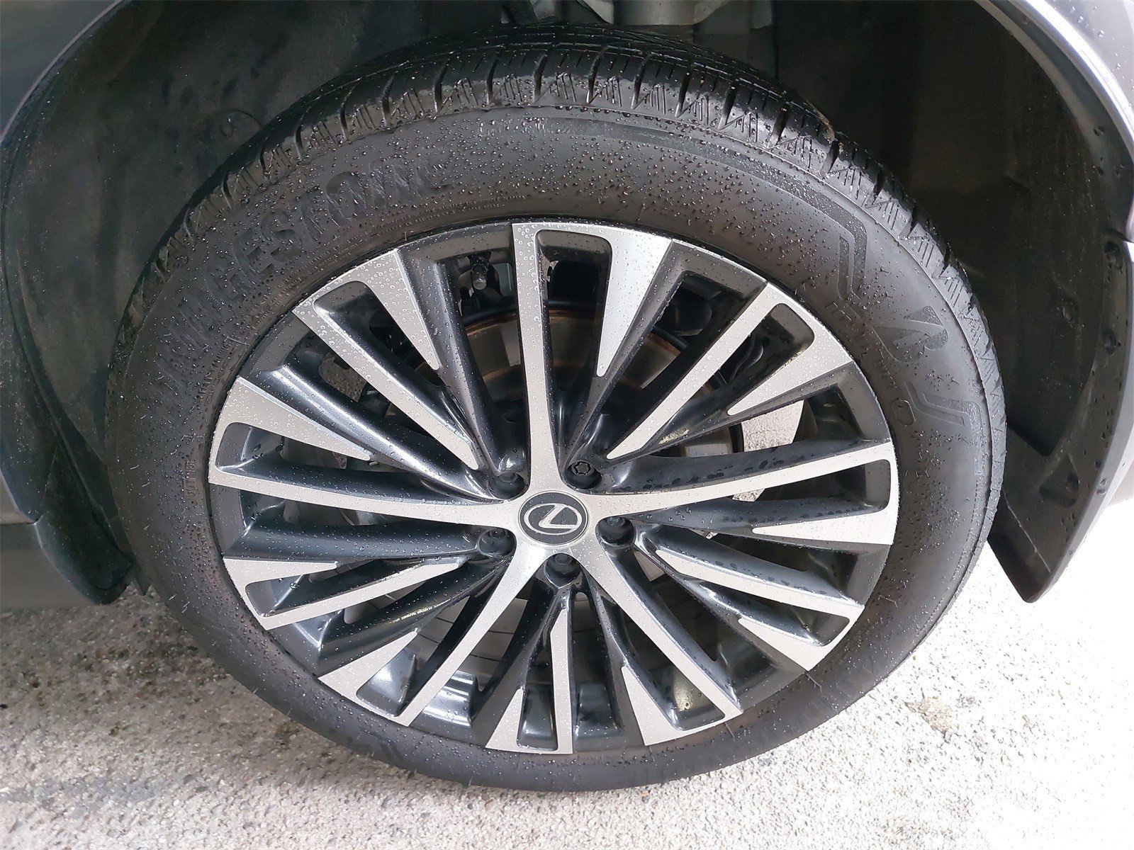 Used 2024 Lexus RX 350 image 38