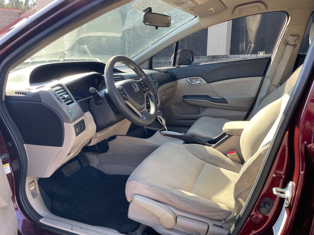 Used 2012 Honda Civic LX image 2