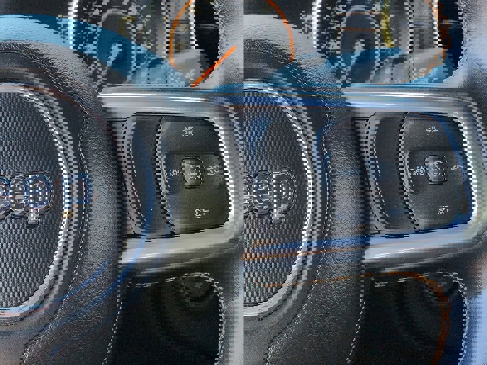 Used 2021 Jeep Wrangler Unlimited Sahara image 27