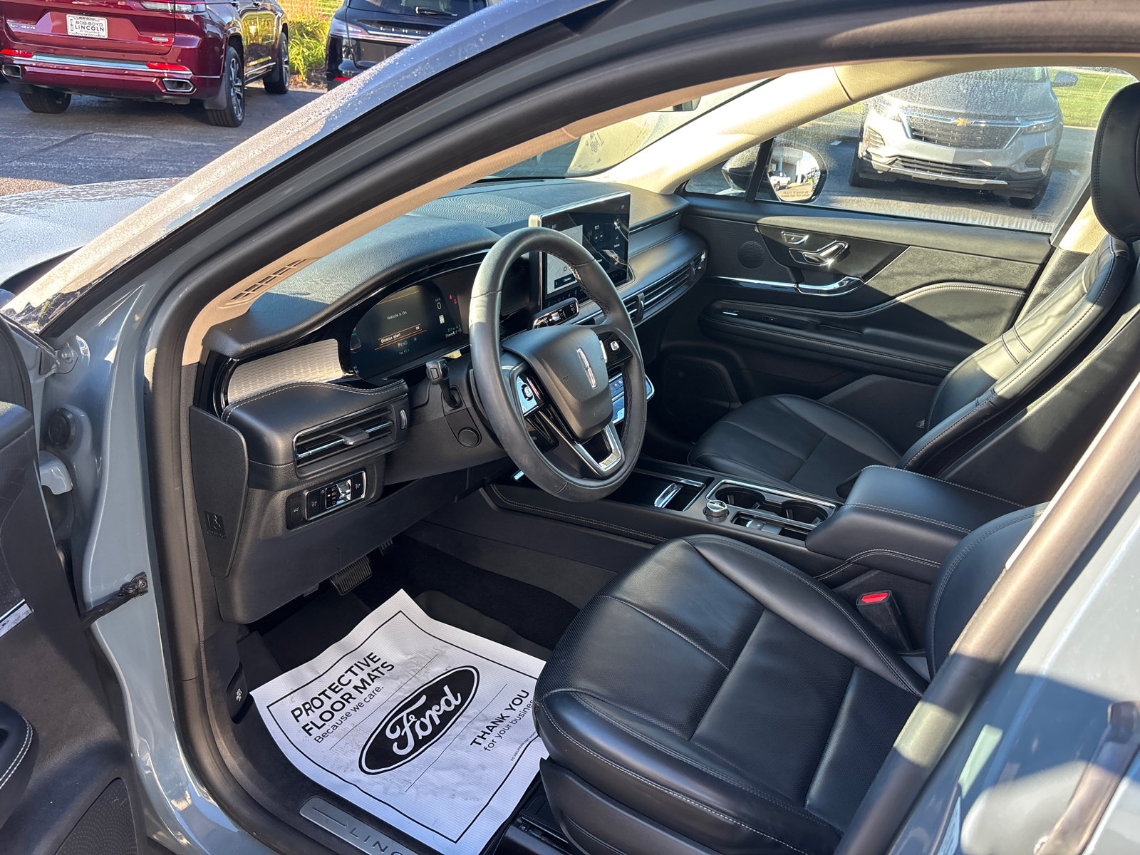 Certified 2023 Lincoln Corsair AWD w/ Equipment Group 101A image 22