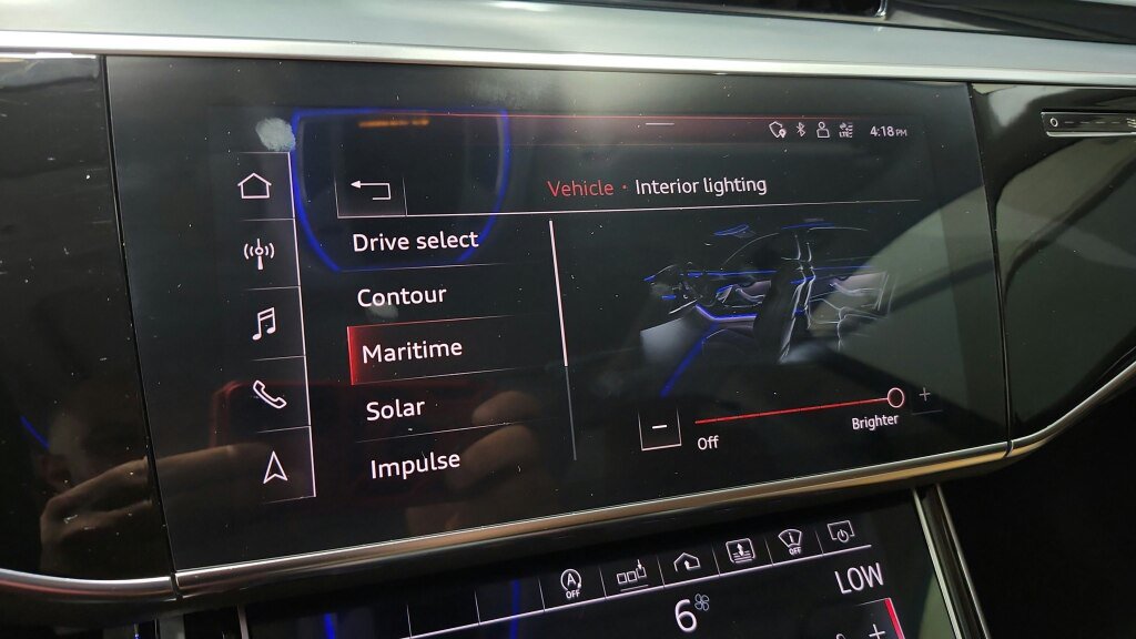 Used 2020 Audi S8 L w/ S8 Executive Package AWD/4WD image 34