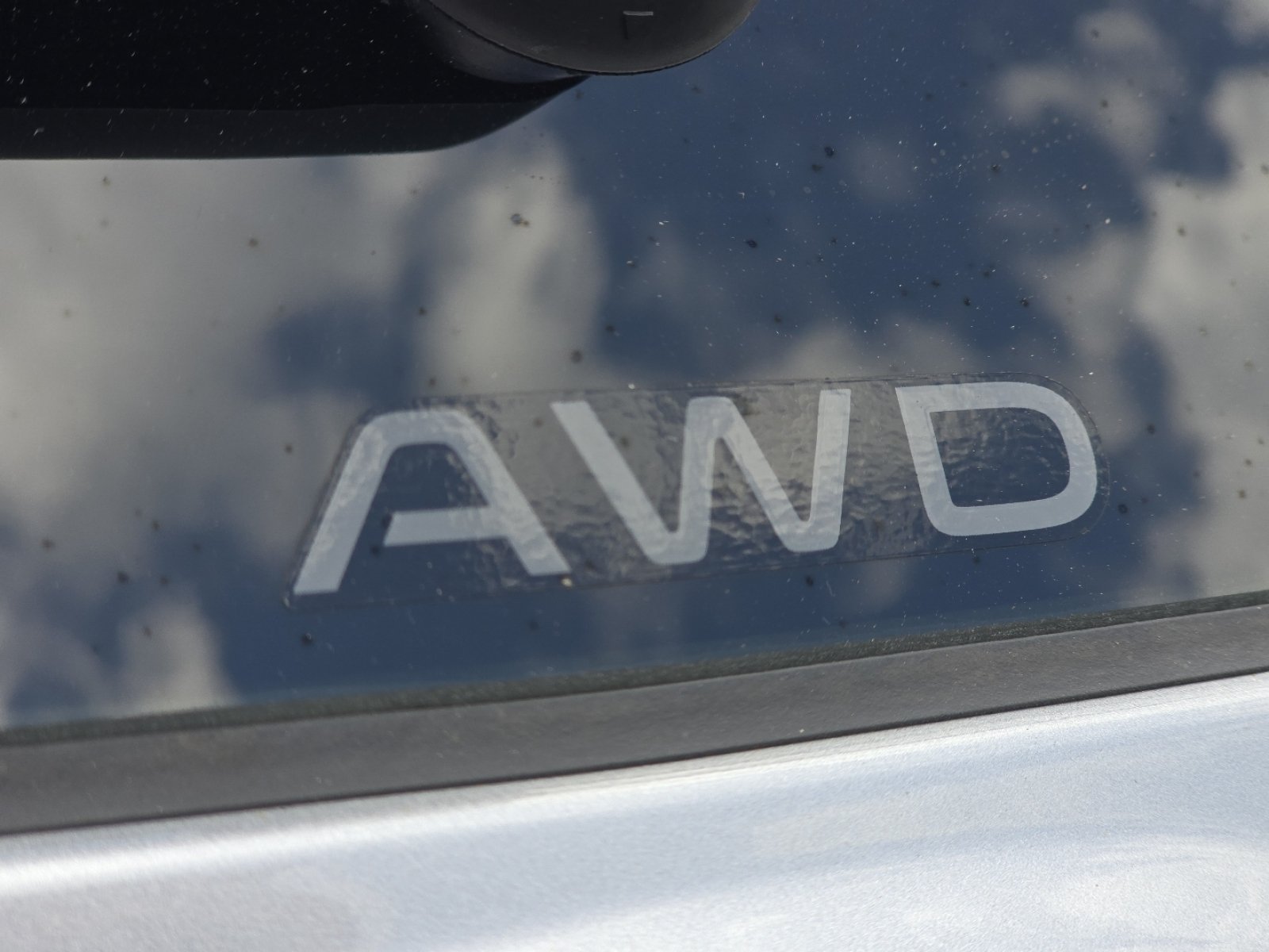 Used 2024 Honda CR-V EX-L image 12