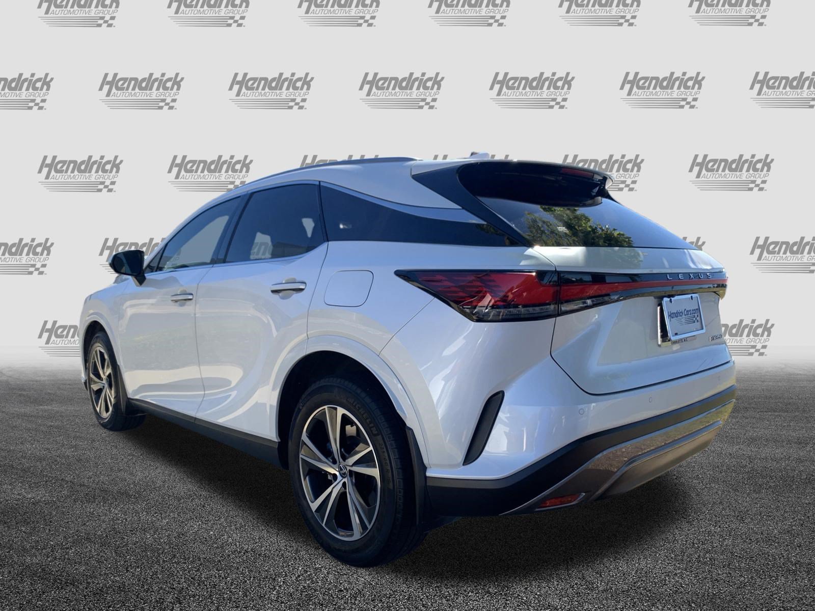 Used 2024 Lexus RX 350 Premium w/ Cold Area Package FWD image 8