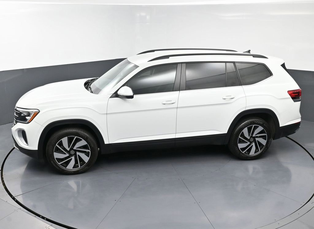 Used 2024 Volkswagen Atlas SE image 50