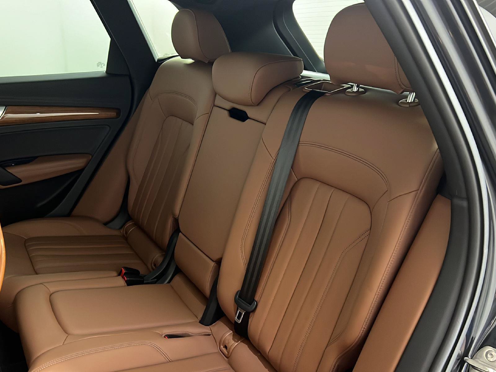 Used 2021 Audi Q5 2.0T Premium Plus AWD/4WD image 4