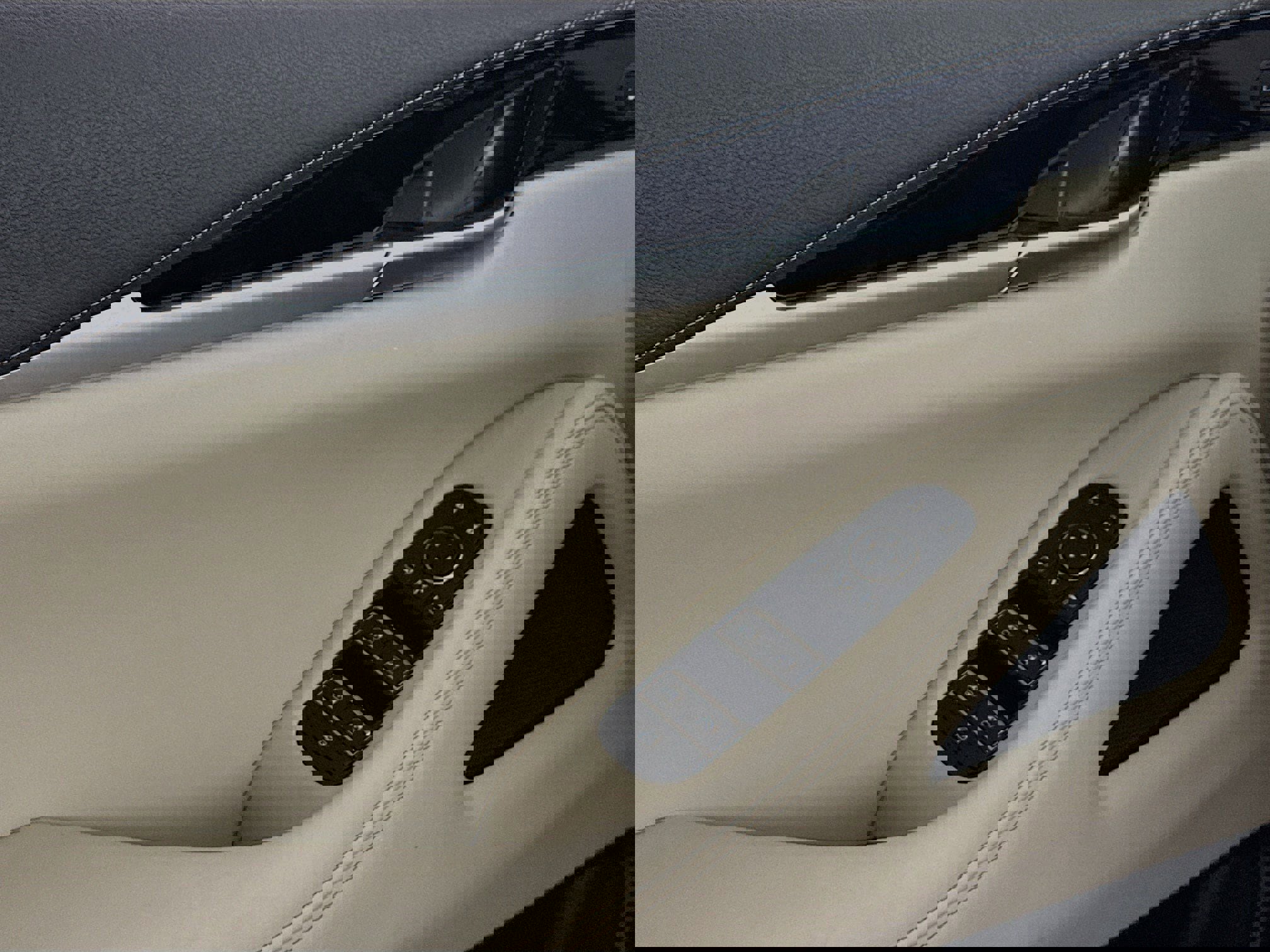 Used 2025 INFINITI QX60 Pure image 15