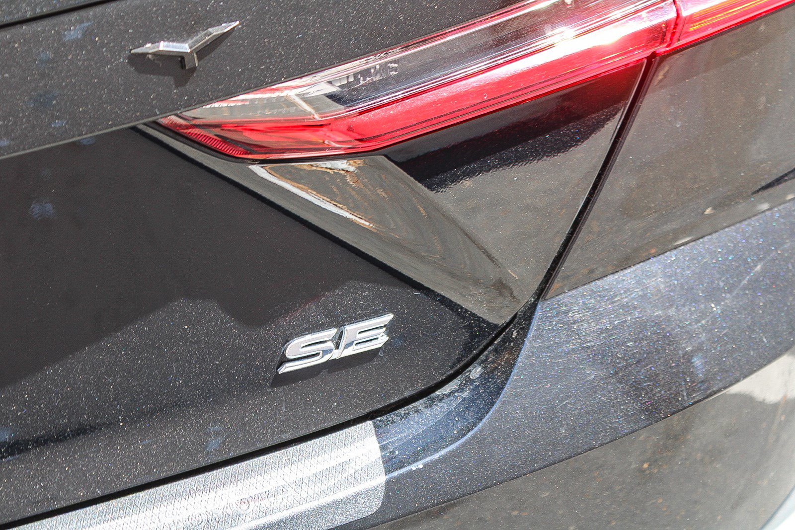 Certified 2025 Toyota Camry SE FWD image 16