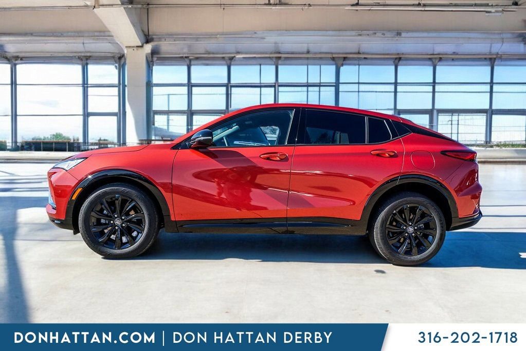 Used 2024 Buick Envista Sport Touring w/ Convenience I Package image 2