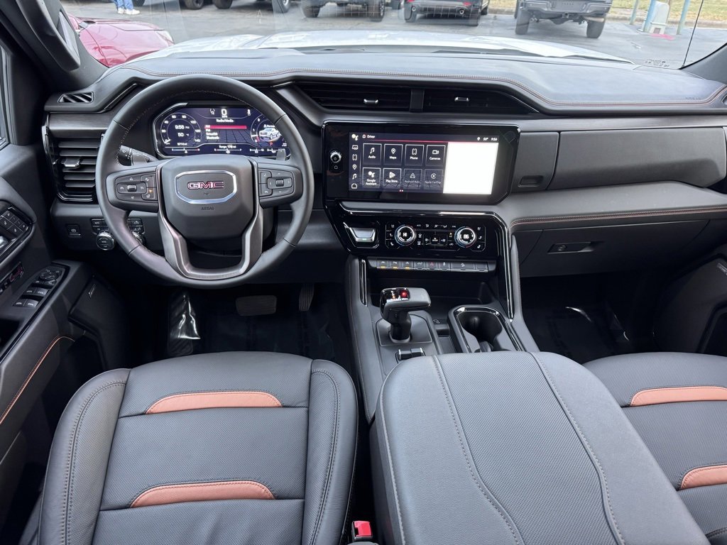 Used 2024 GMC Sierra 1500 AT4 w/ Technology Package image 5
