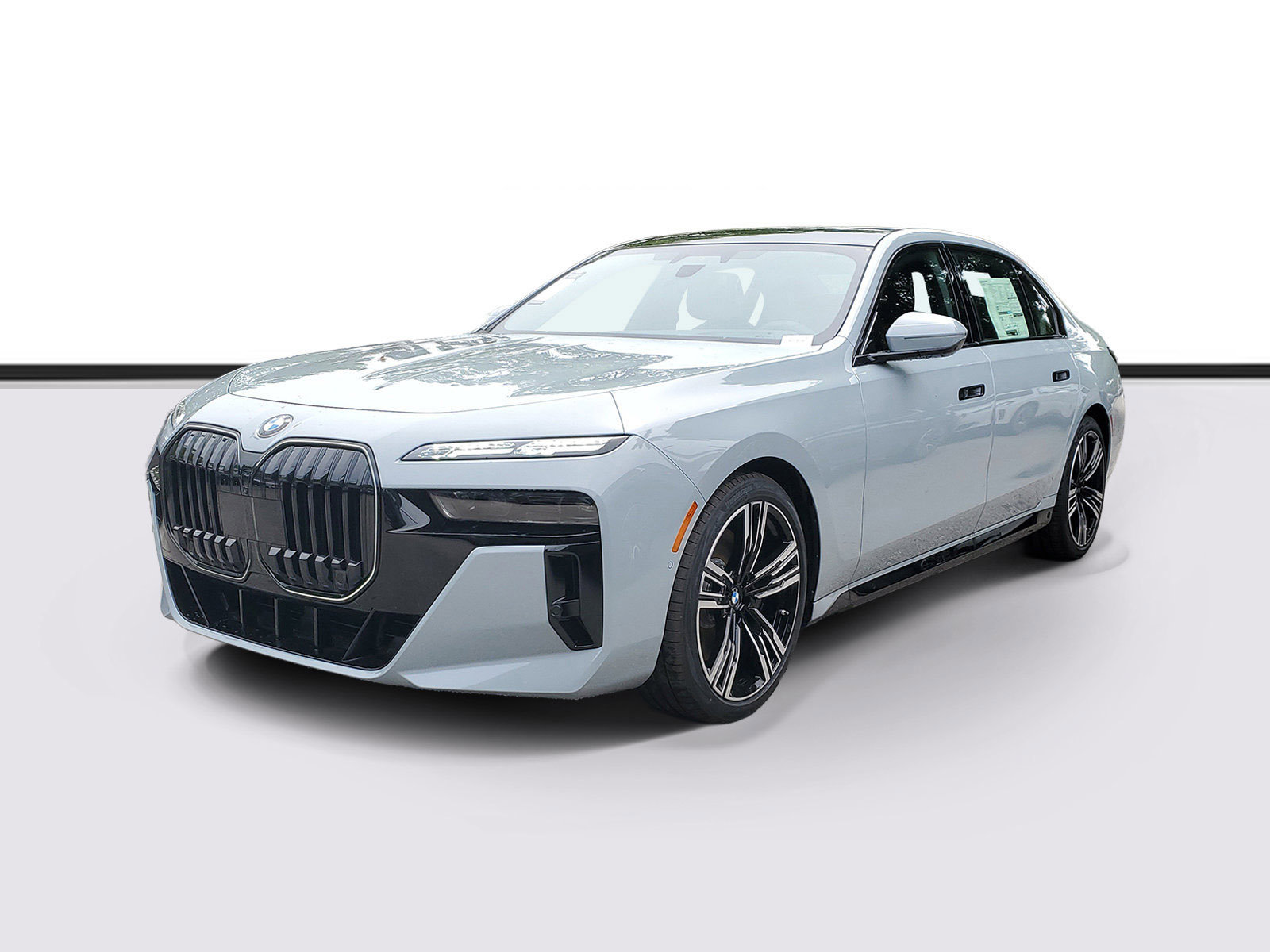 New 2026 BMW 760i xDrive w/ Executive Package AWD/4WD image 2