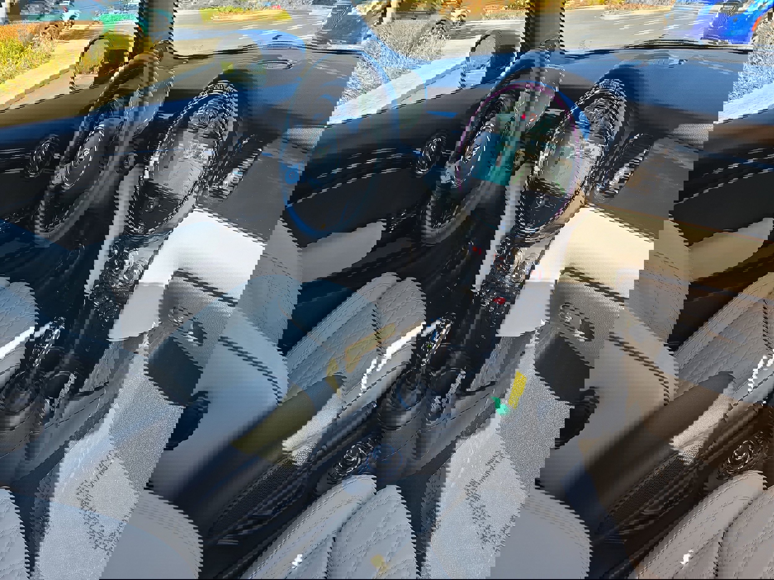 Used 2023 MINI Cooper S image 24