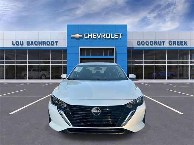 Used 2024 Nissan Sentra SV image 3