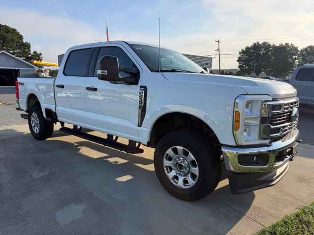 Used 2024 Ford F250 XLT w/ FX4 Off-Road Package AWD/4WD image 3