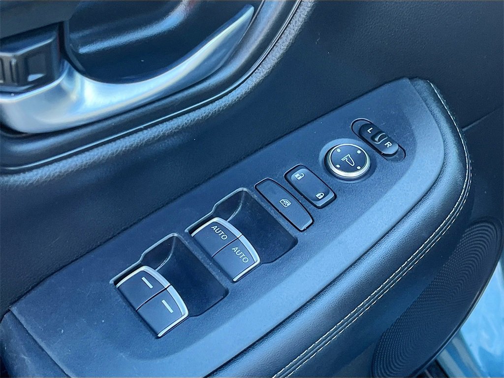 Used 2024 Honda HR-V EX-L image 17