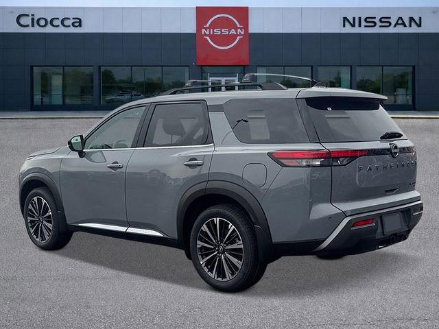New 2026 Nissan Pathfinder Platinum w/ Cargo Package image 3